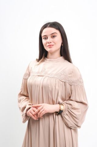 Büzgülü Viskon Tesettür Elbise Bej - 40-48