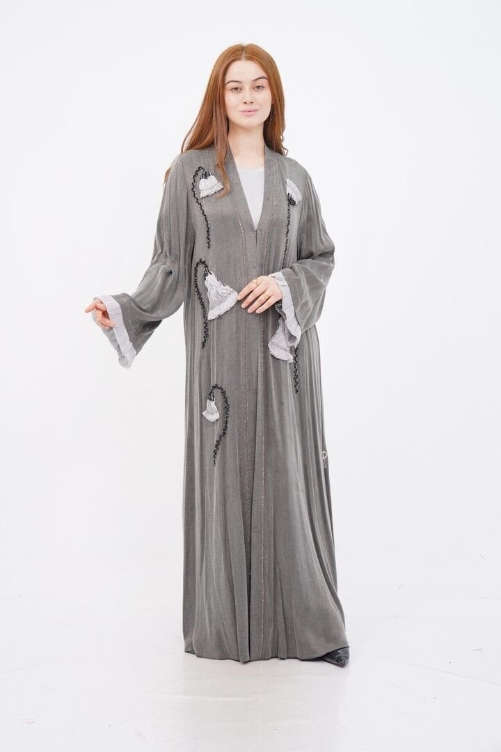 El Yapımı Lale Motif İşlemeli Abaya Takım Gri - 40-48