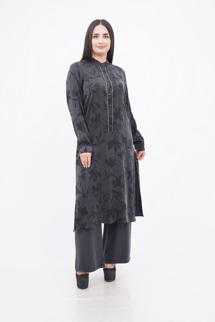 Çiçek Desen Yırtmaçlı Tensel Tesettür Takım Siyah - 40-48