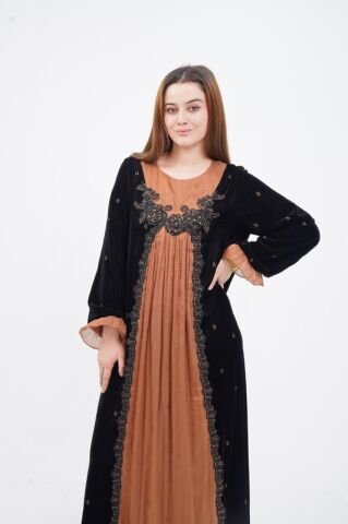 Dantel Aplike Detaylı Taşlı Elbise Siyah Camel - 40-48