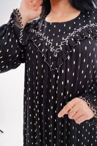 Fırfır Detaylı Tesettür Elbise Siyah - 40-48